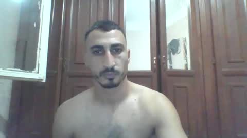 Snapshot of nadirff16 chatting on 10.01.25 V online show from 10.01.25