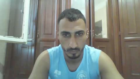 Snapshot of nadirff16 chatting on 10.04.25 V online show from 10.04.25