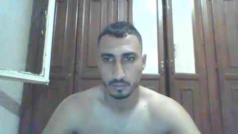 Snapshot of nadirff16 chatting on 10.08.25 V online show from 10.08.25