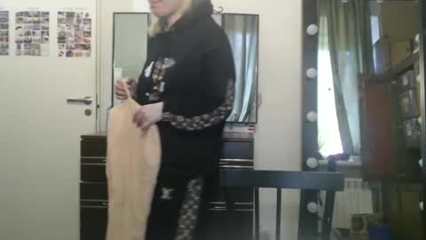nadyagt online show from 04.18.26
