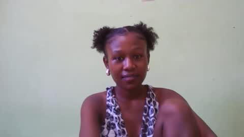 nah296652 online show from 03.03.26