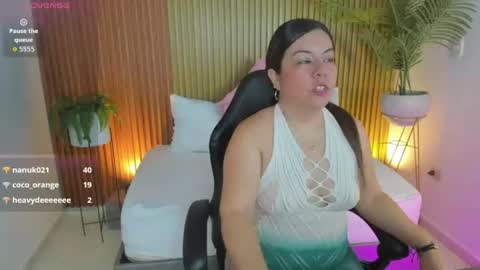 Snapshot of nahia_13 chatting on 07.17.26 N A H I A online show from 07.17.26