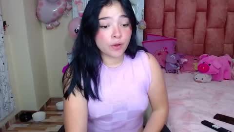 nahia cute     only   online show from 03.07.25