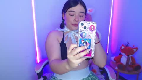 nahia cute     only   online show from 03.07.26