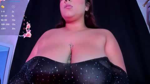 Snapshot of nahiara_lee_ chatting on 11.28.25 Nahia online show from 11.28.25