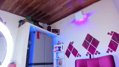 Nahla online show from 01.25.25