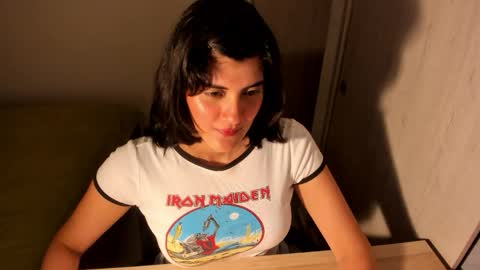 independent model online show from 06.09.26