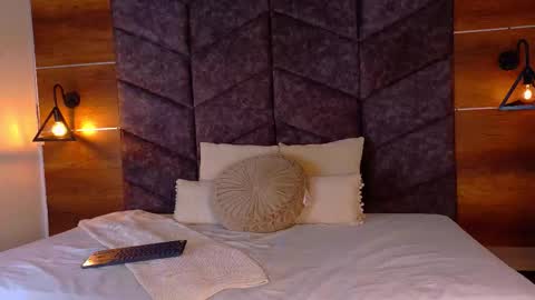  VICTORIA  online show from 12.13.25