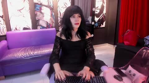 nahomy online show from 06.12.26