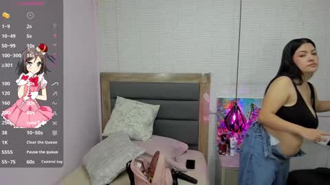   SHELBY   online show from 09.18.25