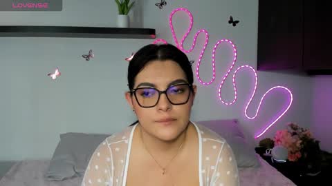   SHELBY   online show from 10.20.25