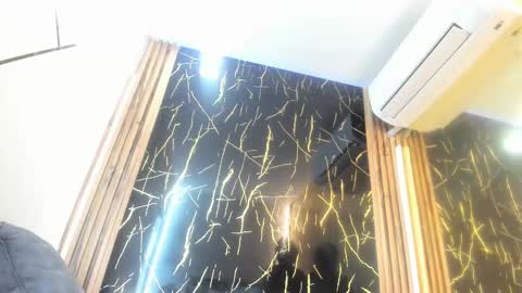 nahomy_smith23_aws online show from 10.06.25