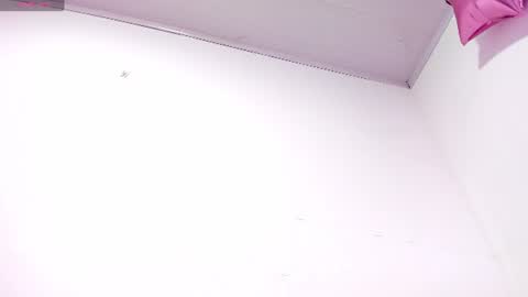 nahomyrusell online show from 07.26.26