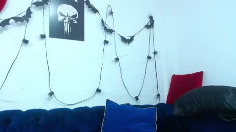 Snapshot of naia69 chatting on 11.20.25 naia69 online show from 11.20.25