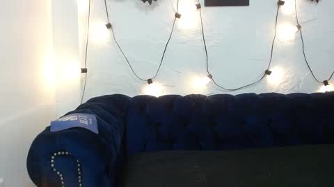 Snapshot of naia69 chatting on 11.22.25 naia69 online show from 11.22.25