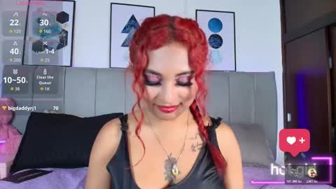 Naia online show from 11.06.25