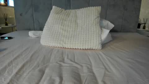 Naila online show from 02.05.25