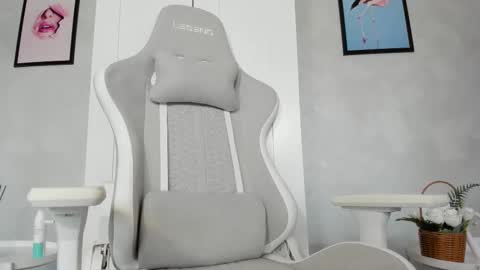 Naila online show from 03.07.25