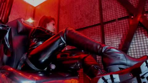 Naila online show from 10.11.25