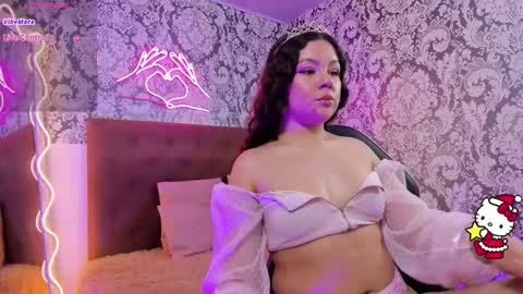 Snapshot of nairobii_tay chatting on 12.16.25 NAIROBII online show from 12.16.25