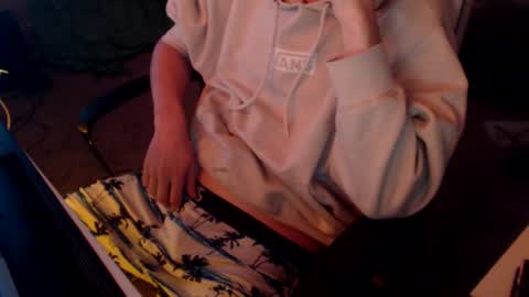 Snapshot of naj8 chatting on 09.15.25 Drew online show from 09.15.25