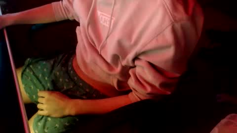 Snapshot of naj8 chatting on 11.10.25 Drew online show from 11.10.25