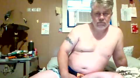 Snapshot of naked4funn chatting on 02.25.26 thethrill online show from 02.25.26