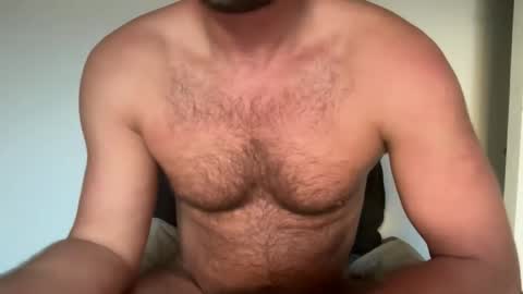 naked_dude25 online show from 05.08.26