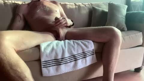 Snapshot of nakedusually chatting on 01.16.25 Masturbating boys need to be spanked. online show from 01.16.25