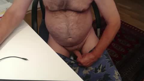 Snapshot of nakedwanker10 chatting on 05.10.26 Nakedwanker10 online show from 05.10.26
