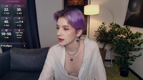 Kate online show from 12.15.25