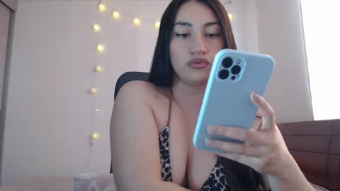 Snapshot of nala_foster chatting on 07.24.26 Nala online show from 07.24.26