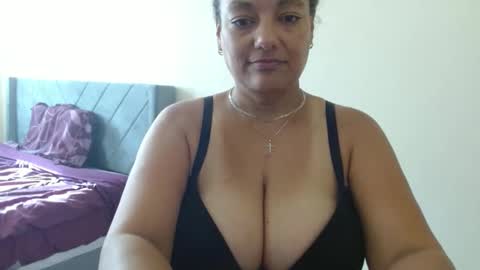 Snapshot of nala_thickk chatting on 12.12.24 Nala Thickk online show from 12.12.24
