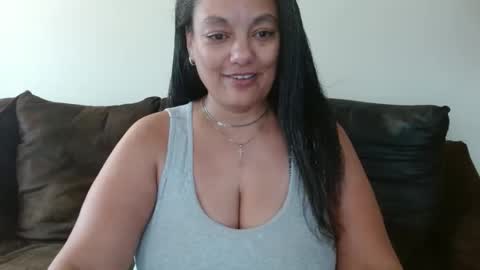 Snapshot of nala_thickk chatting on 02.11.25 Nala Thickk online show from 02.11.25