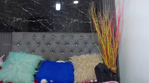 NALAROY online show from 01.29.25