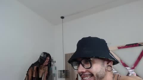 NALAROY online show from 03.12.25