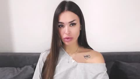 Snapshot of name666999 chatting on 12.18.25 Lady online show from 12.18.25