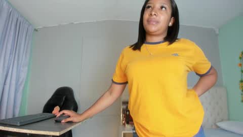 nami_sam online show from 03.11.25