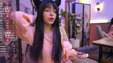 Snapshot of namikimura chatting on 12.20.25 namikimura online show from 12.20.25