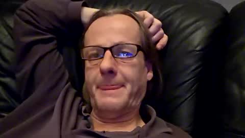 Snapshot of namorreyeb chatting on 11.29.25 namorreyeb online show from 11.29.25