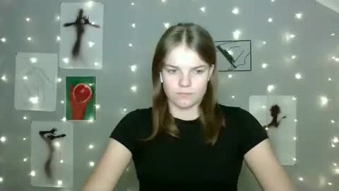 Snapshot of nana_new chatting on 09.11.25 Nana online show from 09.11.25