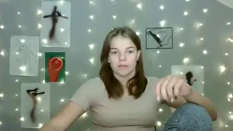 Snapshot of nana_new chatting on 09.13.25 Nana online show from 09.13.25