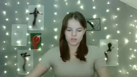 Snapshot of nana_new chatting on 09.29.25 Nana online show from 09.29.25