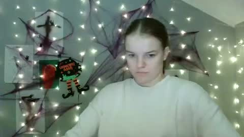 Snapshot of nana_new chatting on 10.08.25 Nana online show from 10.08.25