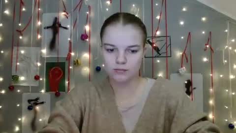 Snapshot of nana_new chatting on 11.04.25 Nana online show from 11.04.25