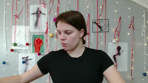 Snapshot of nana_new chatting on 11.14.25 Nana online show from 11.14.25