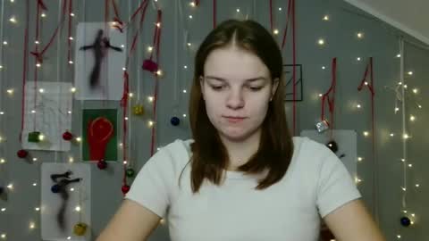 Snapshot of nana_new chatting on 11.19.25 Nana online show from 11.19.25