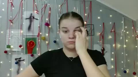 Snapshot of nana_new chatting on 12.02.25 Nana online show from 12.02.25