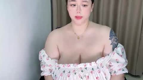 Snapshot of nanabigbobo chatting on 05.02.26 nanabigbobo online show from 05.02.26