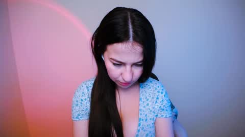 Snapshot of nanafey chatting on 12.14.24 your candy online show from 12.14.24